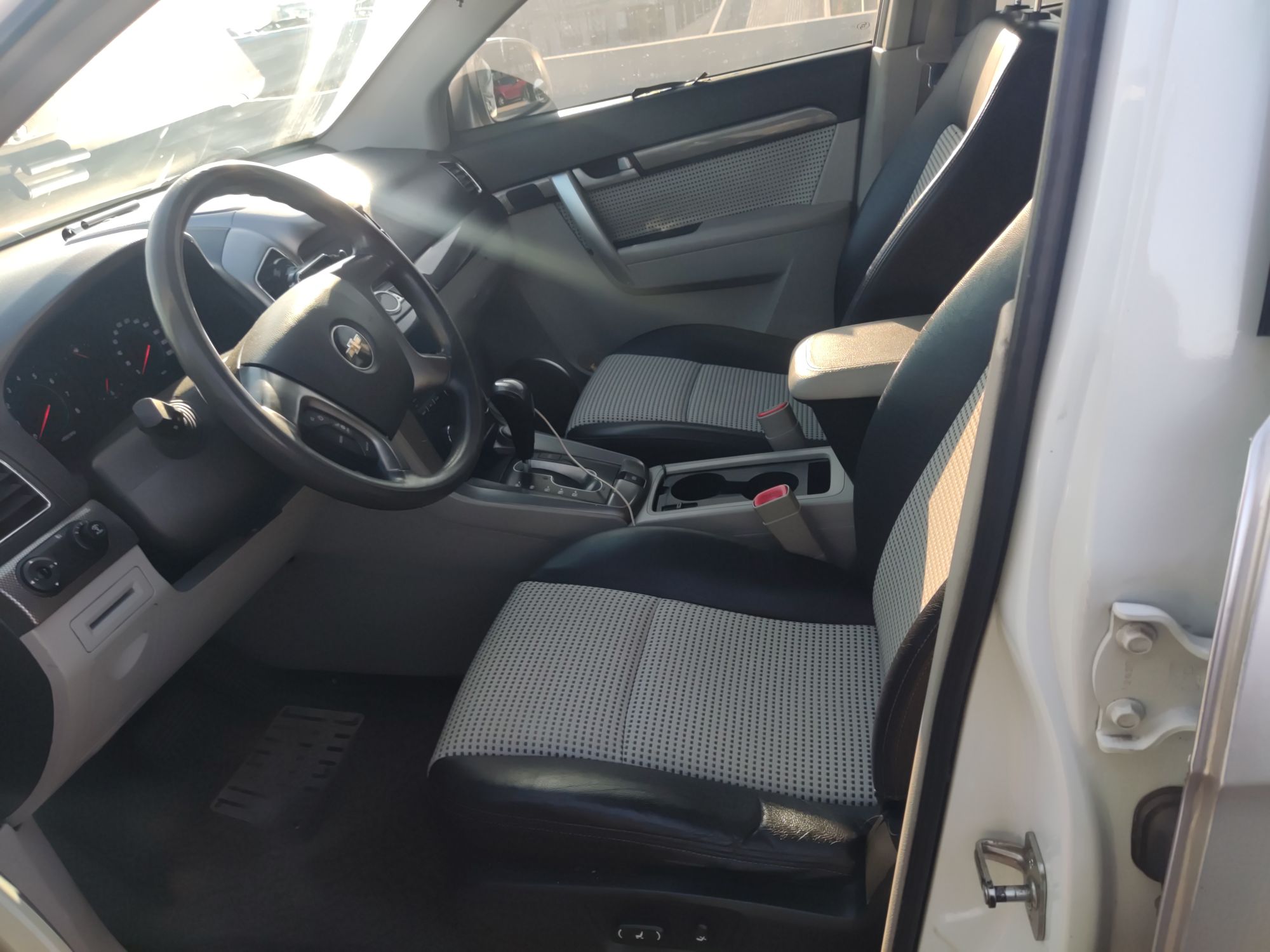 Used Chevrolet Captiva 2012 2.4L Two-Wheel Drive City Edition 5 Seats
