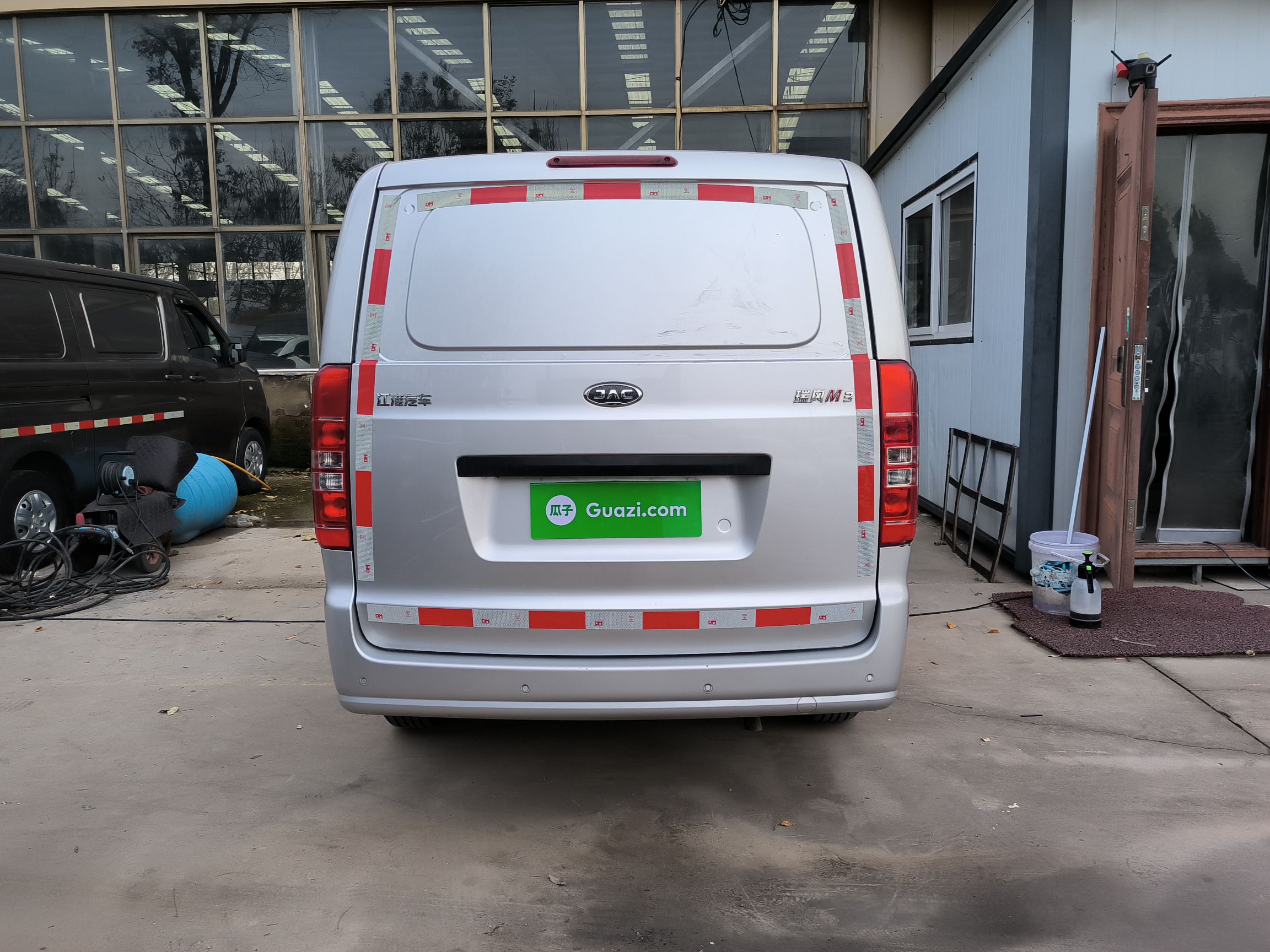 Used JAC Refine M3 2019 1.8L 2-Seat Shuttle Version