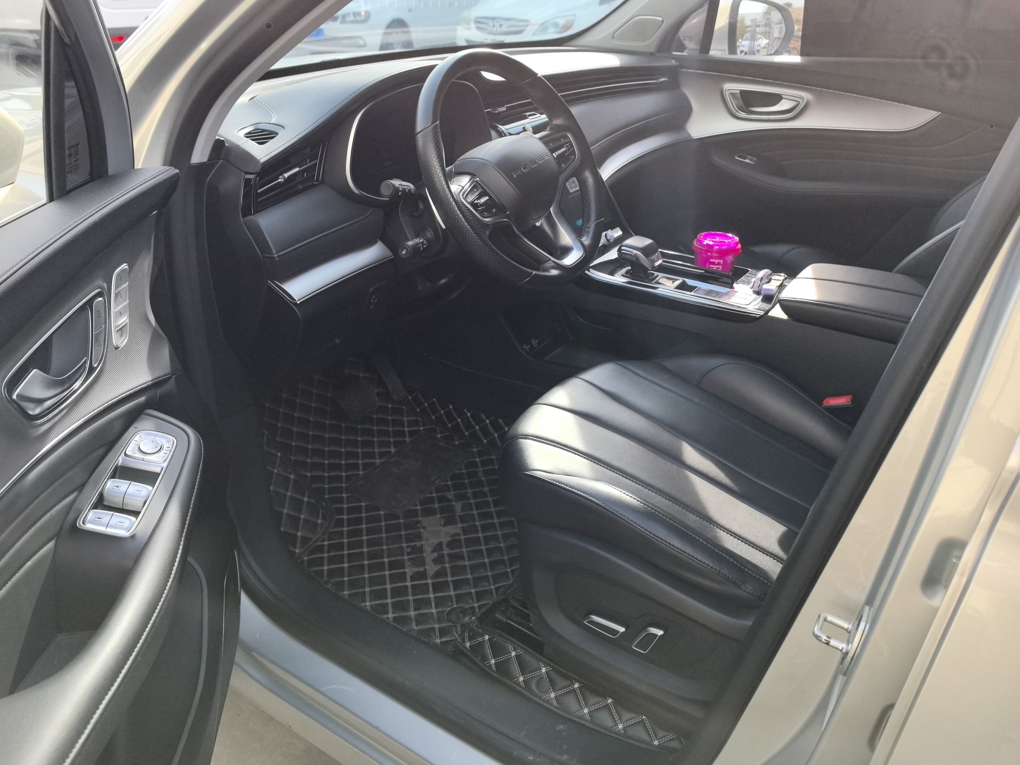 Used Roewe RX5 MAX 2019 300TGI Automatic Smart Cabin Luxury Edition
