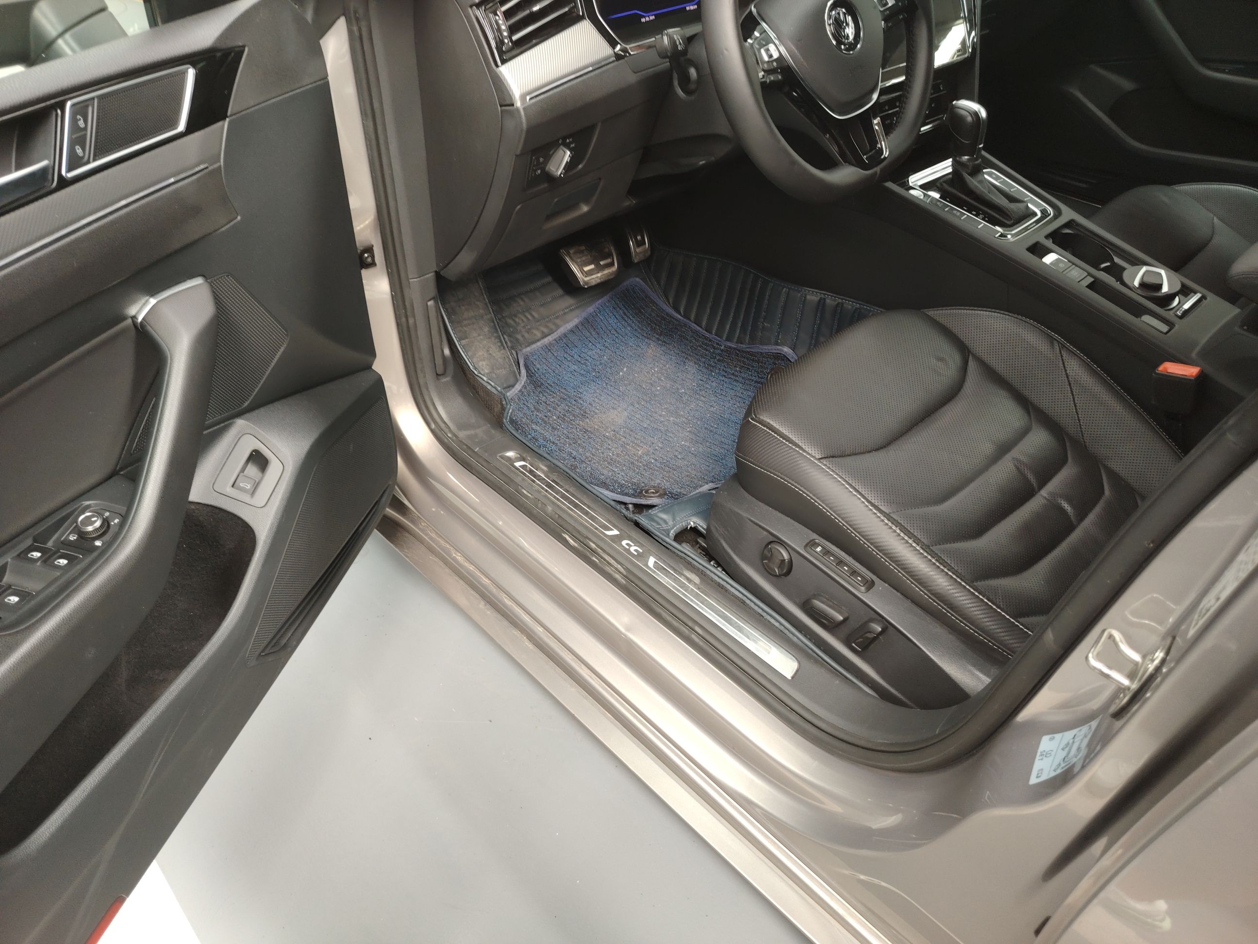 Used Volkswagen FAW-Volkswagen CC 2020 330TSI Glamour Edition China VI Standard